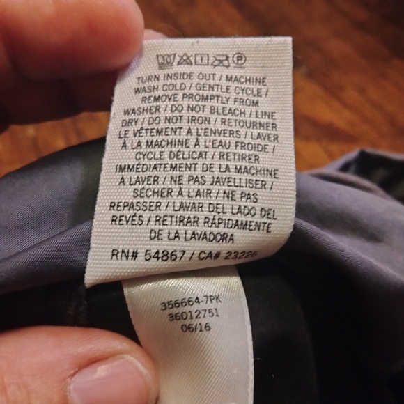 Pink Victoria's Secret Half Zip Rain Jacket. Dog Decal Size XS / S - Picture 7 of 7